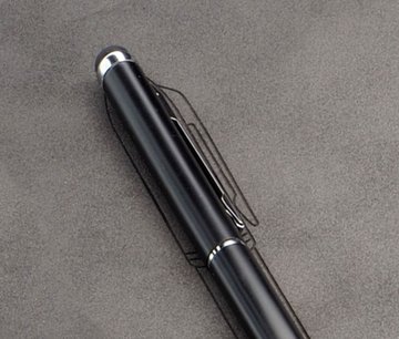 Schwarzer Stift